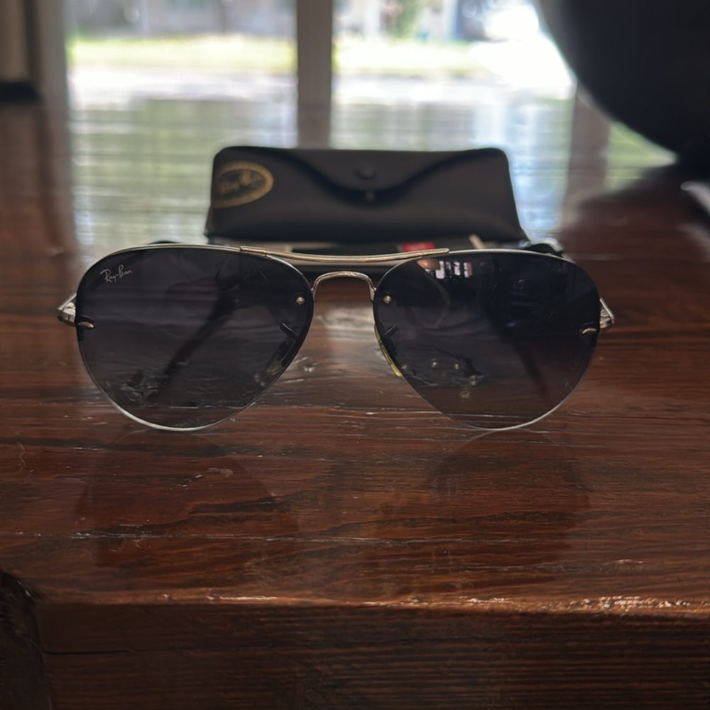 Ray Ban Aviator Glasses - Picture 8 of 11